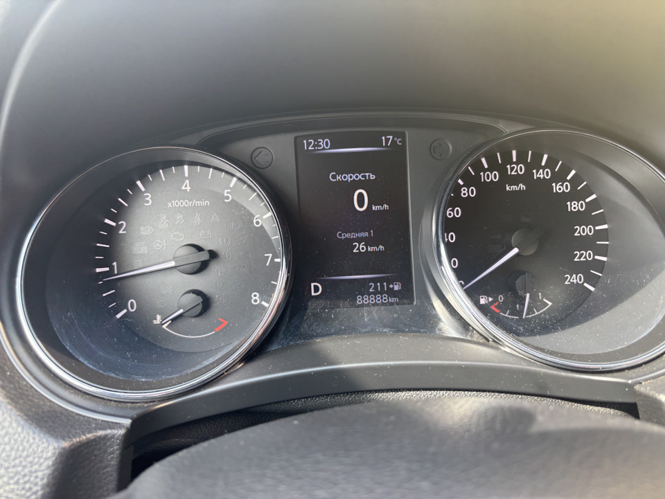Фото в бортжурнале Nissan Qashqai (2G)