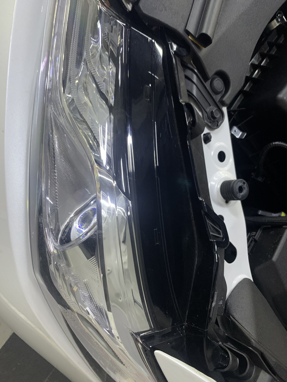 Уплотнитель фары Камри 70 — Toyota Camry (XV70), 2,5 л, 2018 года ...