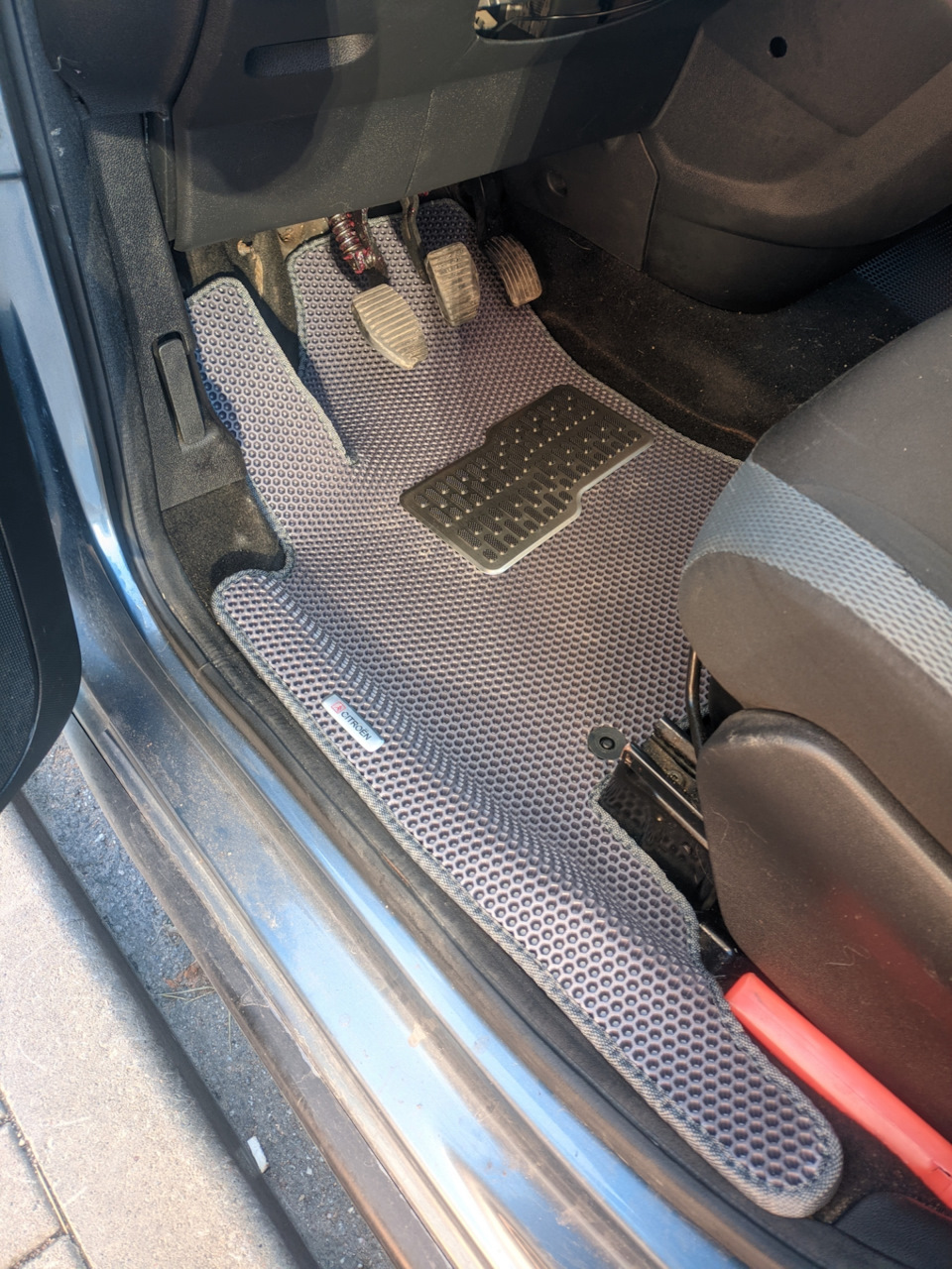 Фото в бортжурнале Citroen Berlingo  (2G)