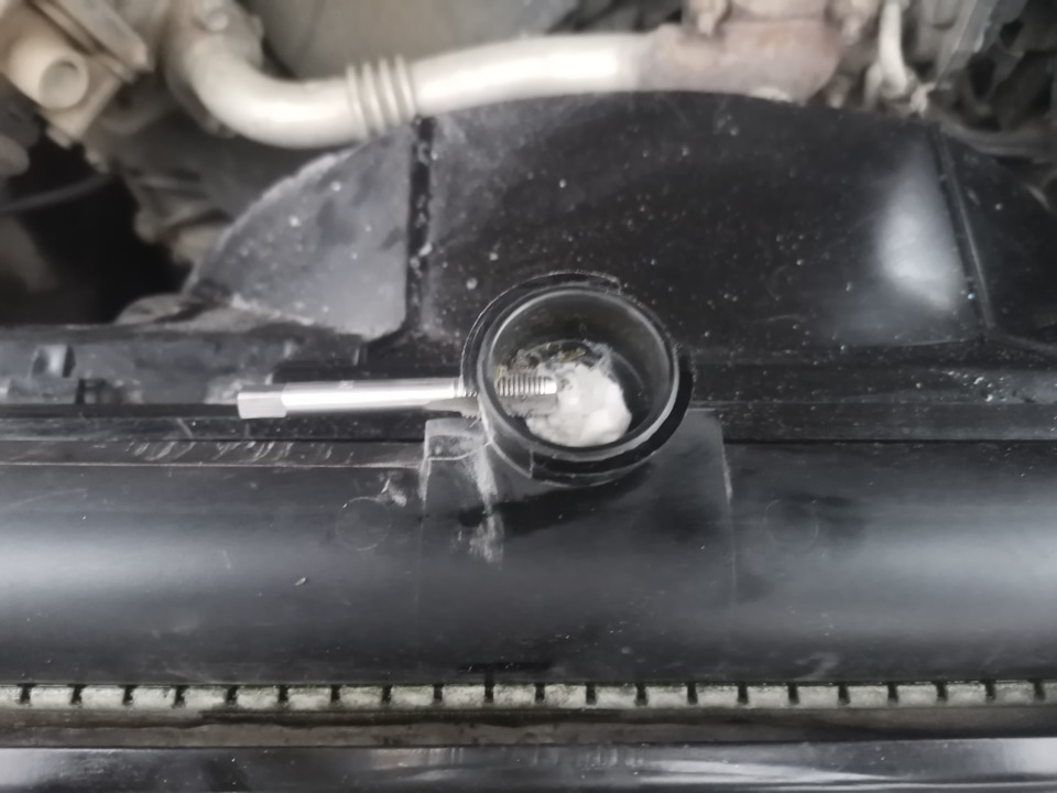 Фото в бортжурнале Nissan Pathfinder (3G)