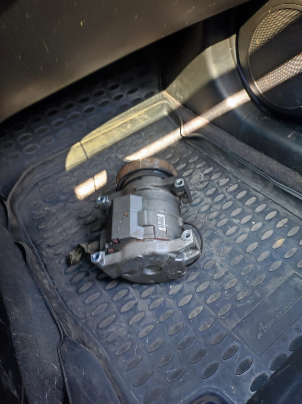 Замена компрессора кондиционера — Honda Accord (7G), 2,4 л, 2006 года ...