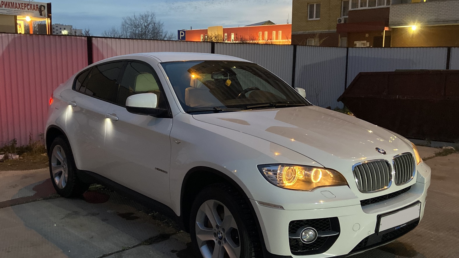bmw-x6-e71-e72-4-4-2011-50i-drive2