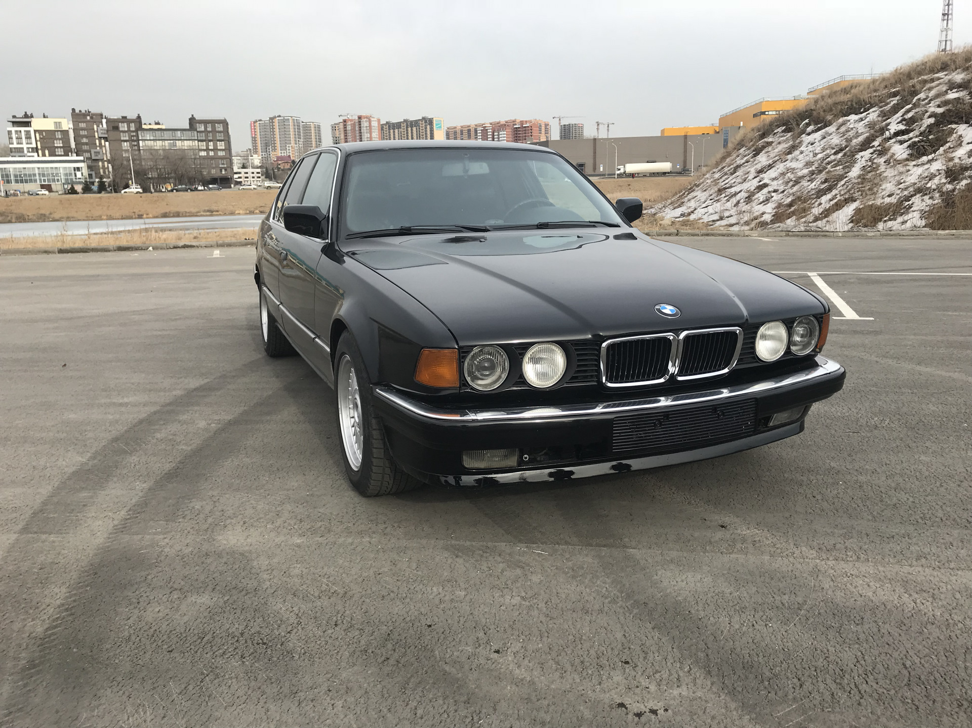 Старая 7. BMW 7 Series (e32). БМВ 740 1990. БМВ 7 1990. BMW 7 Series 1990.