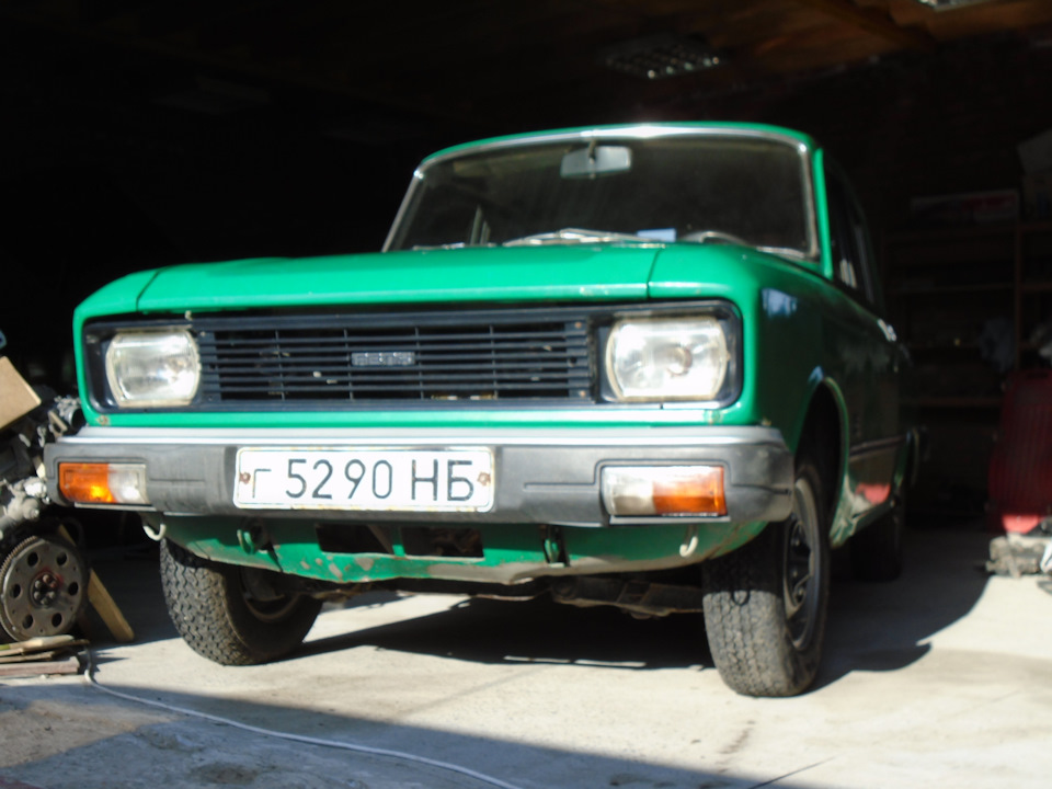 Фото в бортжурнале Москвич 2140 SL