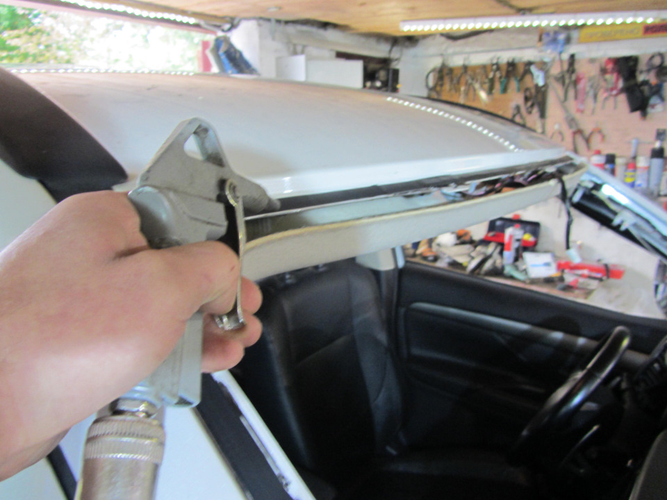 Продувка от грязи — Mitsubishi Outlander (3G)