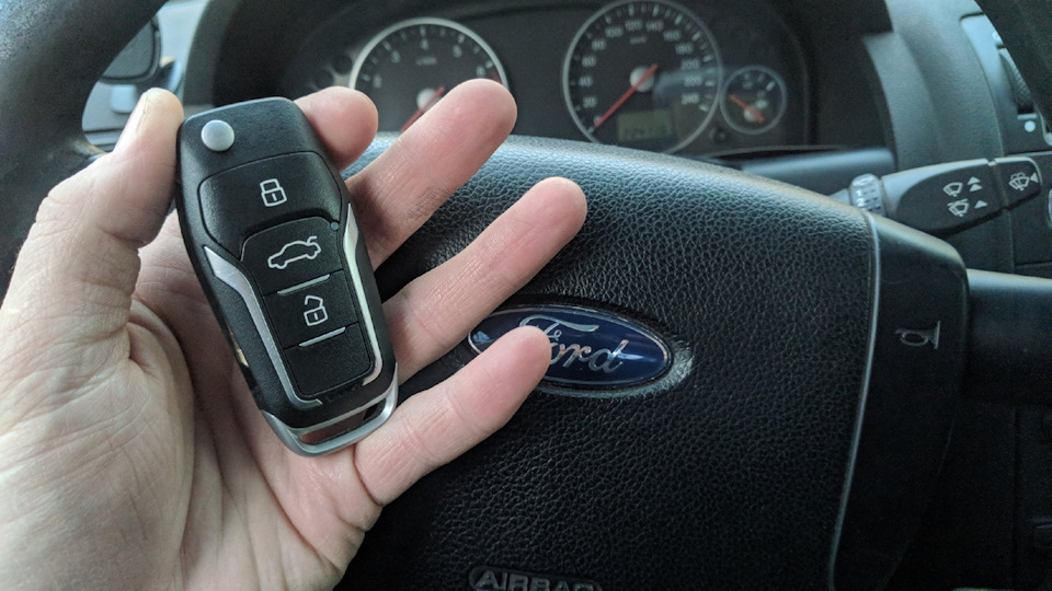 12. Ключ, ключ и чипы. — Ford Mondeo III, 1,8 л, 2003 года | аксессуары ...