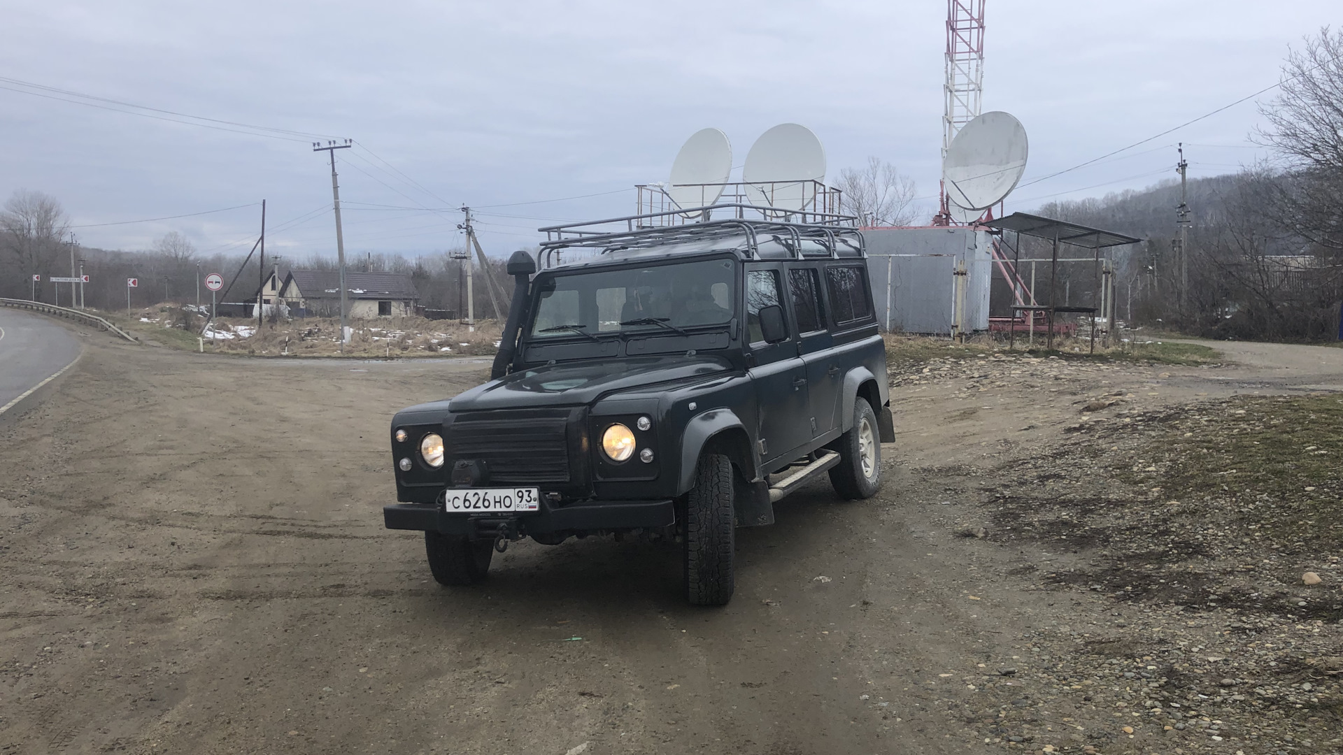 Land Rover Defender 2.5 дизельный 2005 | Просто машина на DRIVE2