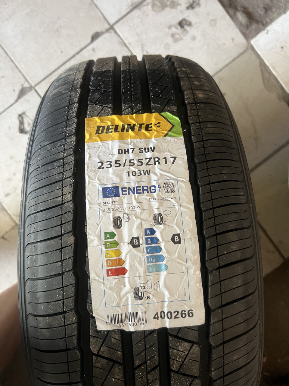 30. Новая летняя резина Delinte DH7 SUV 235/55R17 — Volkswagen Tiguan ...