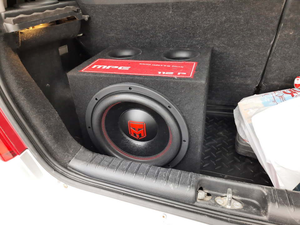 сабвуфер suzuki grand vitara. 10sa1241000003 сабвуфер. саб кикс 12 пассивный. иволга активный саб 10. Ts-w300f.