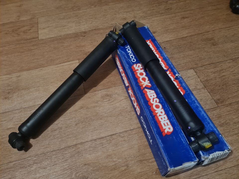 FAWE3760 — Mazda 6 (1G) GG. Запчасти на фото: FAWE3760