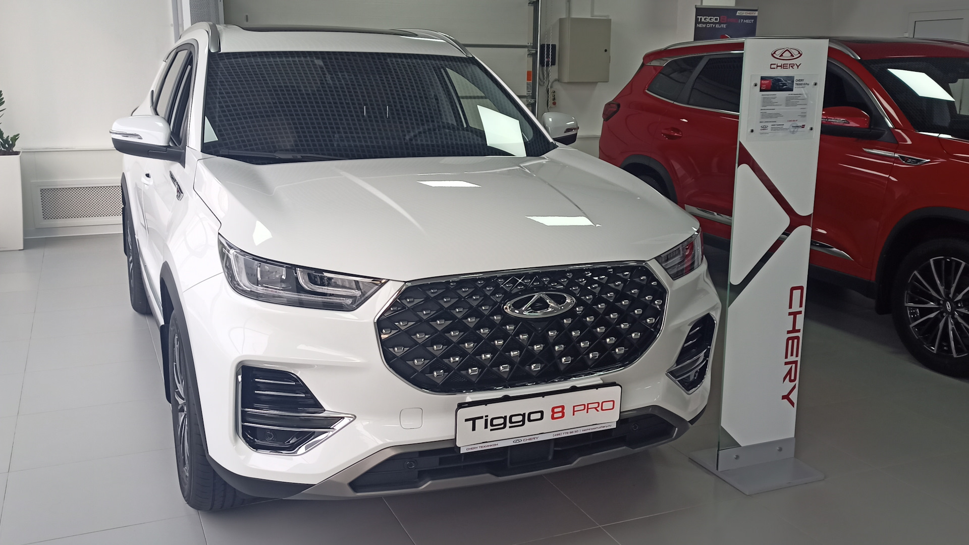 Chery Tiggo 8 Р±РµР»С‹Р№