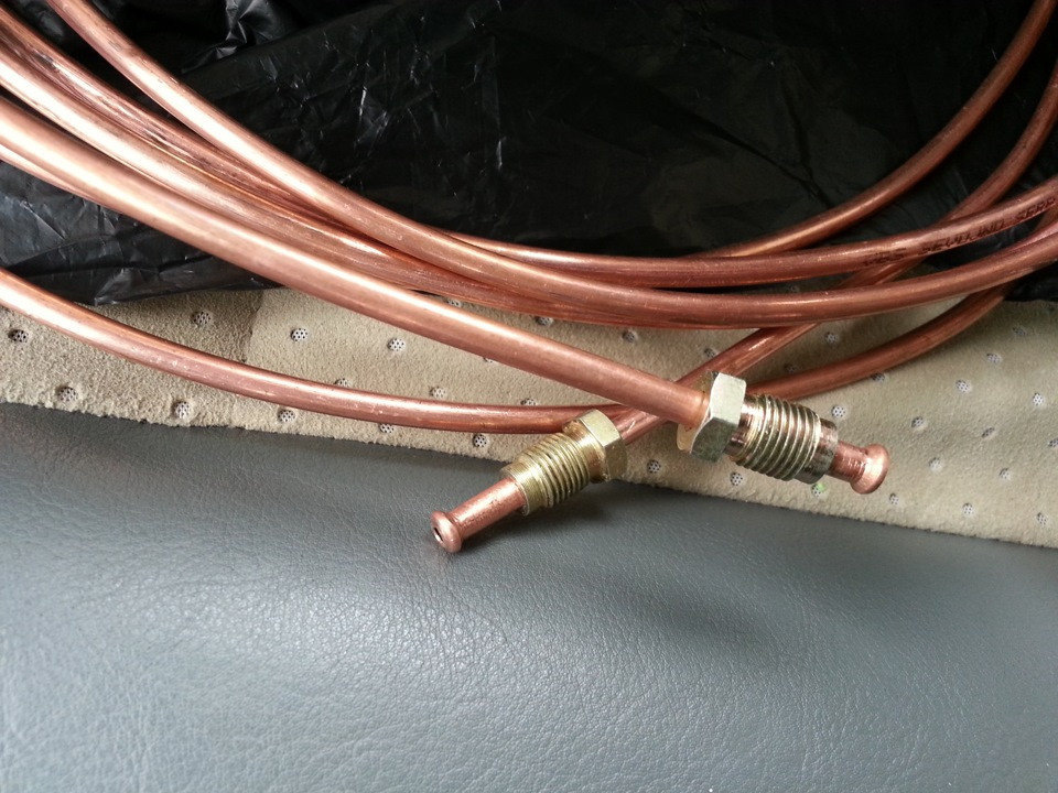 Задние тормозные трубки форд мондео 3. Ремкомплект тормозных трубок ат10832. Соединитель стальных тормозных трубок. Как починить тормозную трубку. Ремкомплект тормозных трубок ат10832.