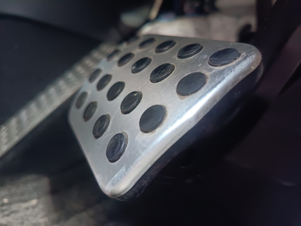 Про скрученный в Японии пробег. — Mazda Axela (3G), 1,5 л, 2014