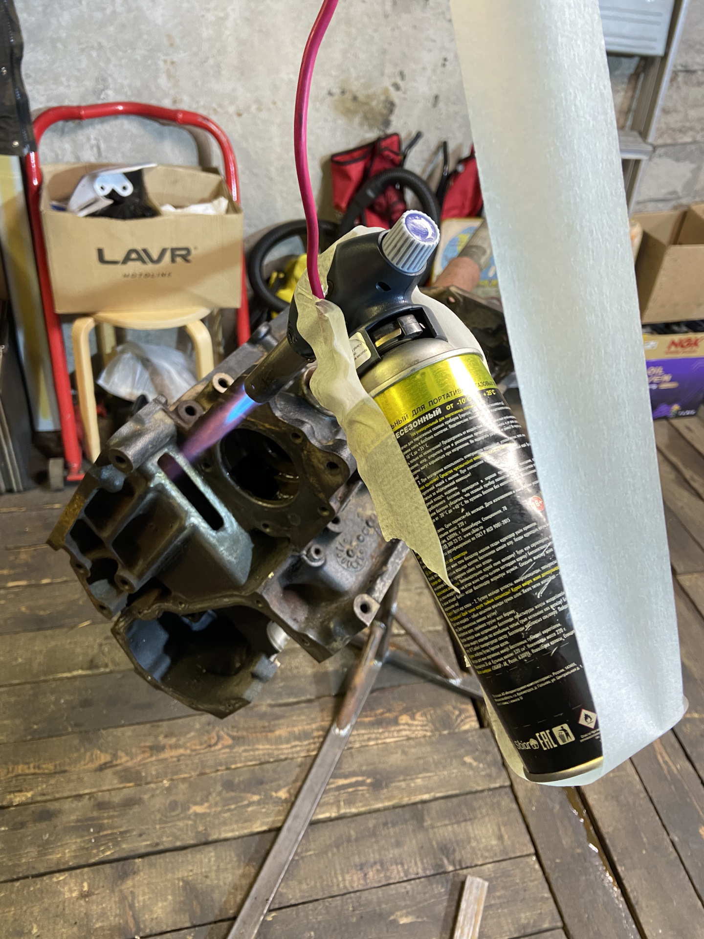 Сварка чугунного блока — Ford Transit (5G), 2 л, 1997 года | своими ...