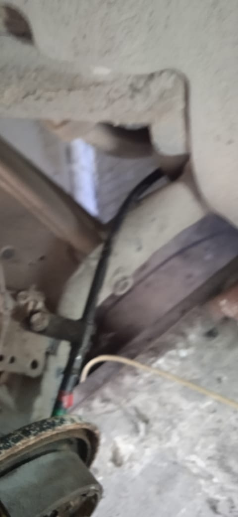 Замена колодок барабанных тормозов и тросов ручника . — Hyundai Getz, 1 ...