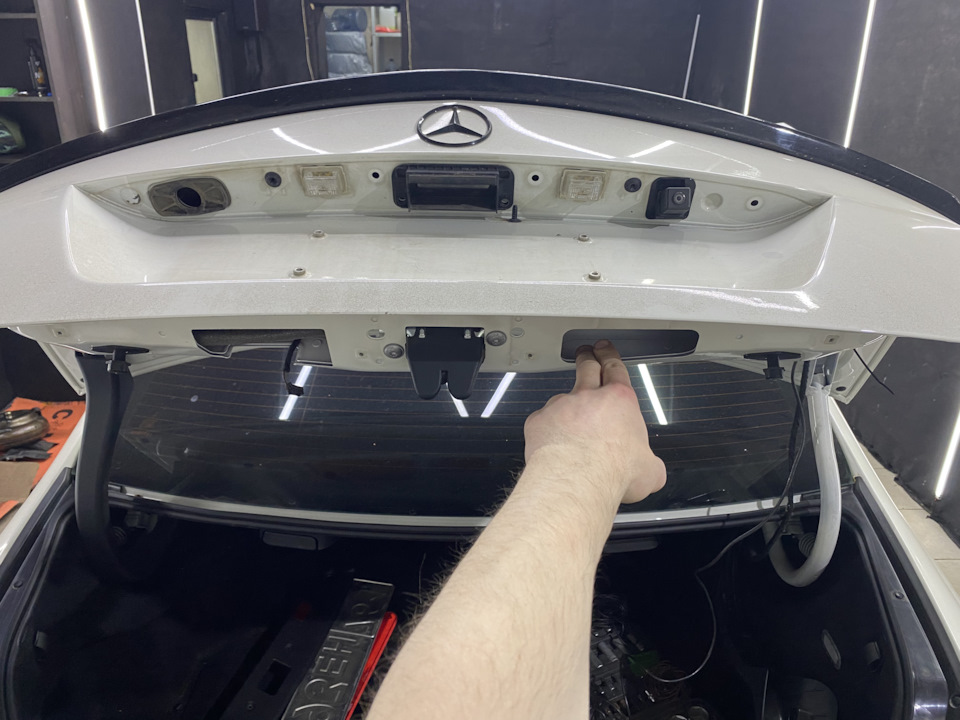 Камера заднего вида — Mercedes-Benz C-Class (W204), 1,8 л, 2011 года ...