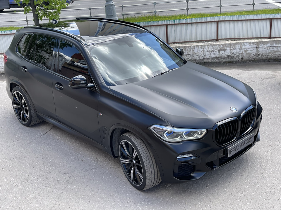 Оклейка белого Х5 в черный матовый — FERZ-Design на DRIVE2