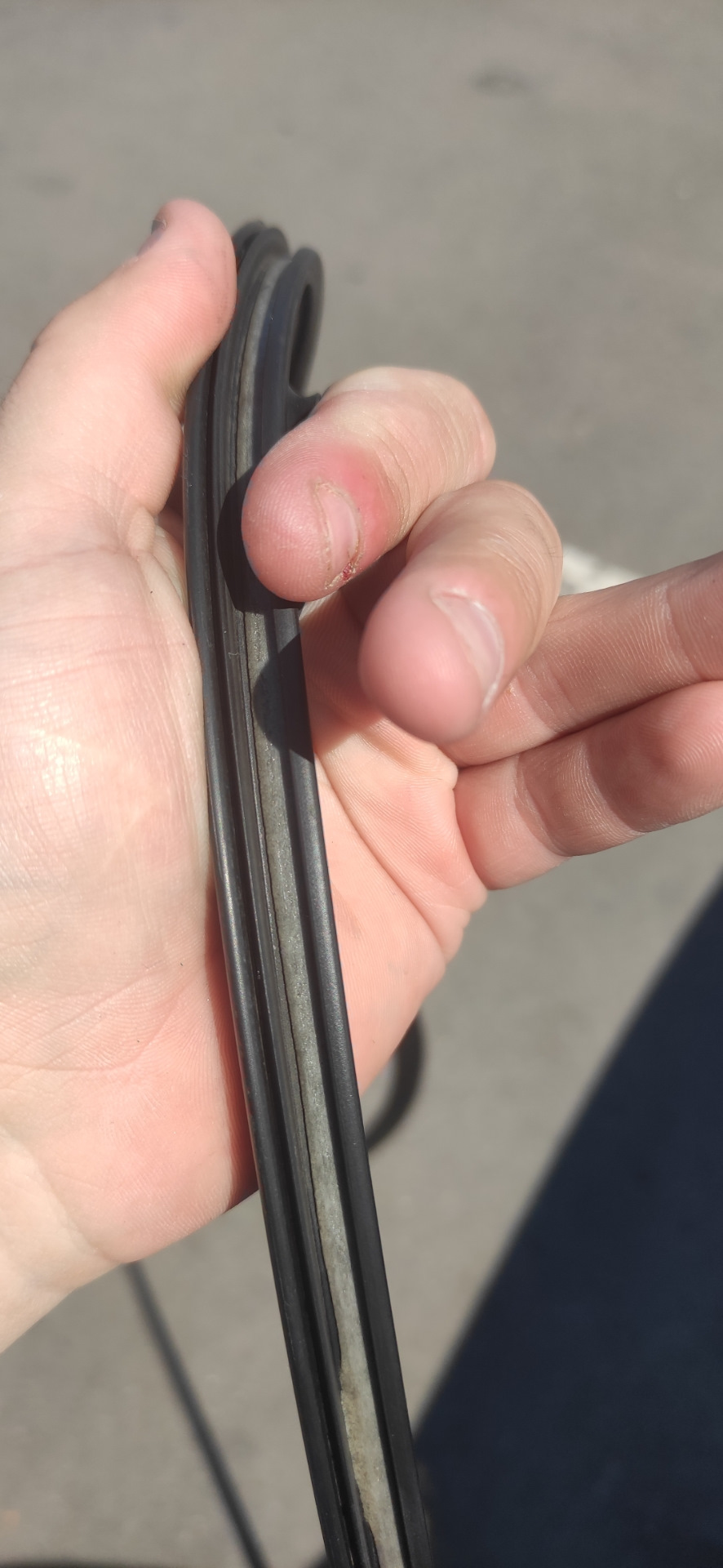 Аэродинамический шум/свист в районе торпеды при скорости 160 км/ч ...