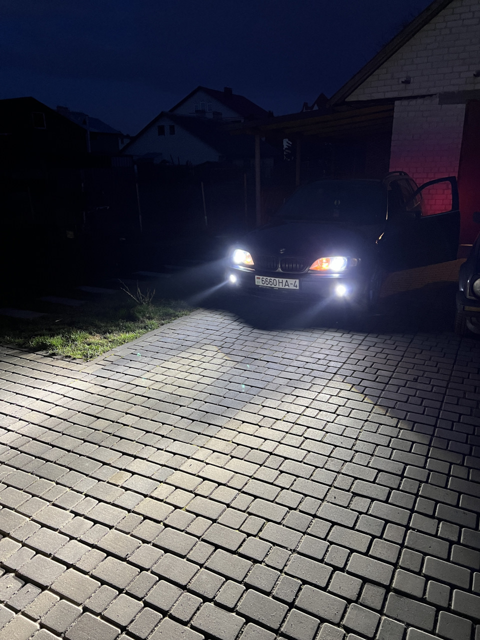 Bi-led линзы в фары и в туманки — BMW 3 series Touring (E46), 3 л, 2004 ...