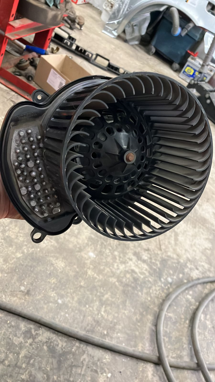 Вибрация вентилятора печки — Renault Megane IV, 1,5 л, 2016 года ...