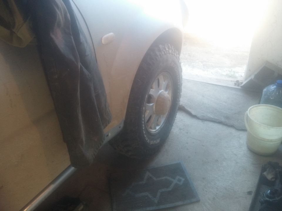 Фото в бортжурнале SsangYong Rexton (1G)
