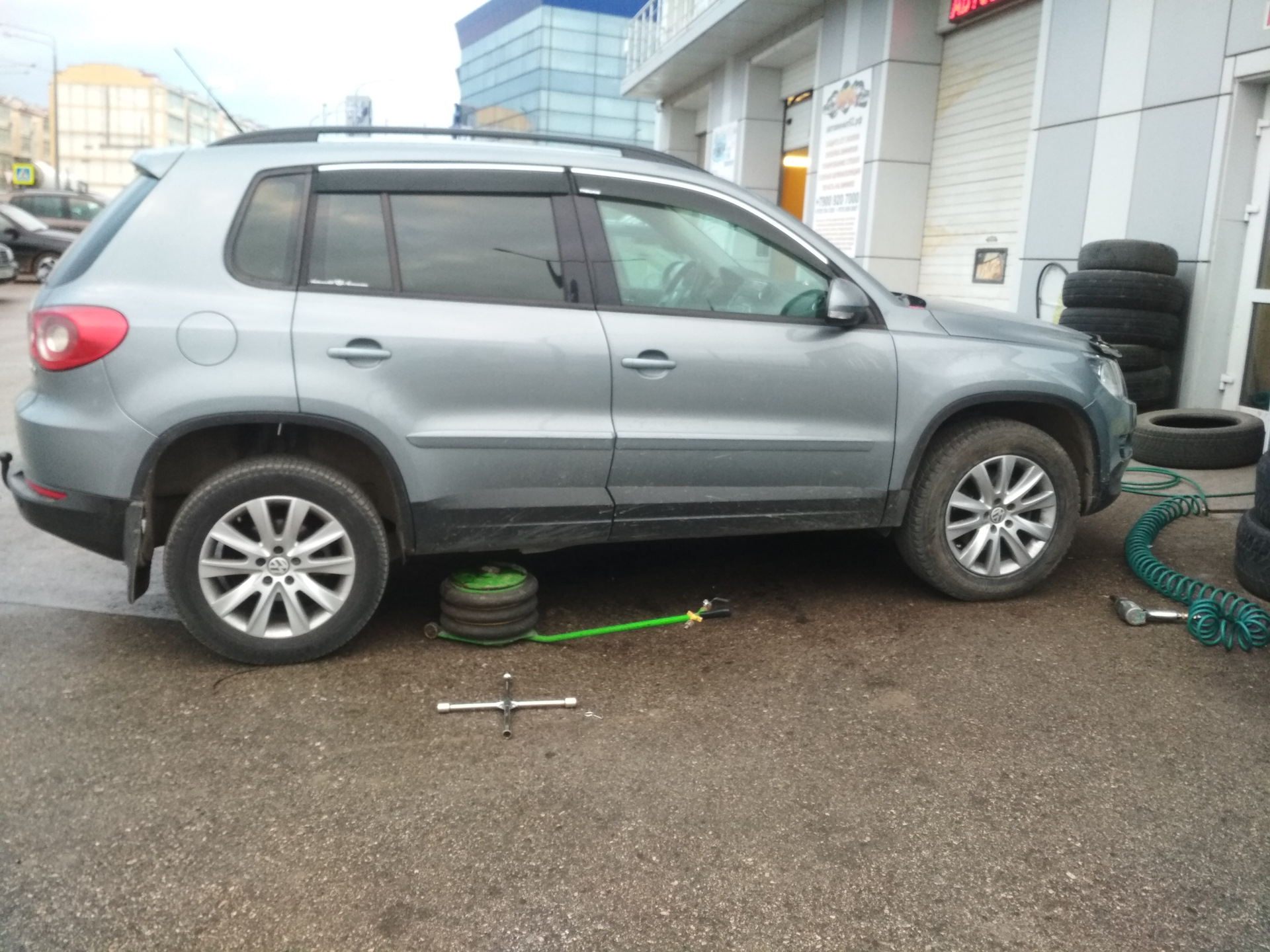 225 65 r17. 225 65 R17 Tiguan. 225 65 R17 Tiguan 2. Тигуан на 225 65 r17. Шины 225/65 r17 Тигуан 2.