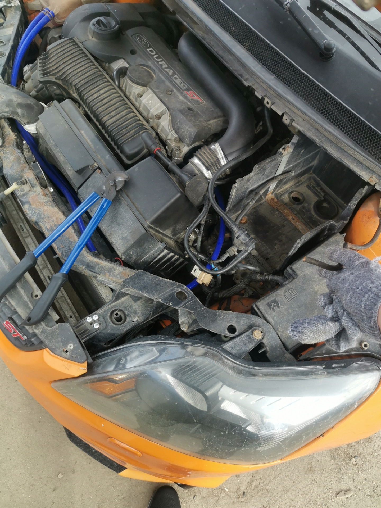 Установка акума — Ford Focus ST II, 2,5 л, 2008 года | тюнинг | DRIVE2