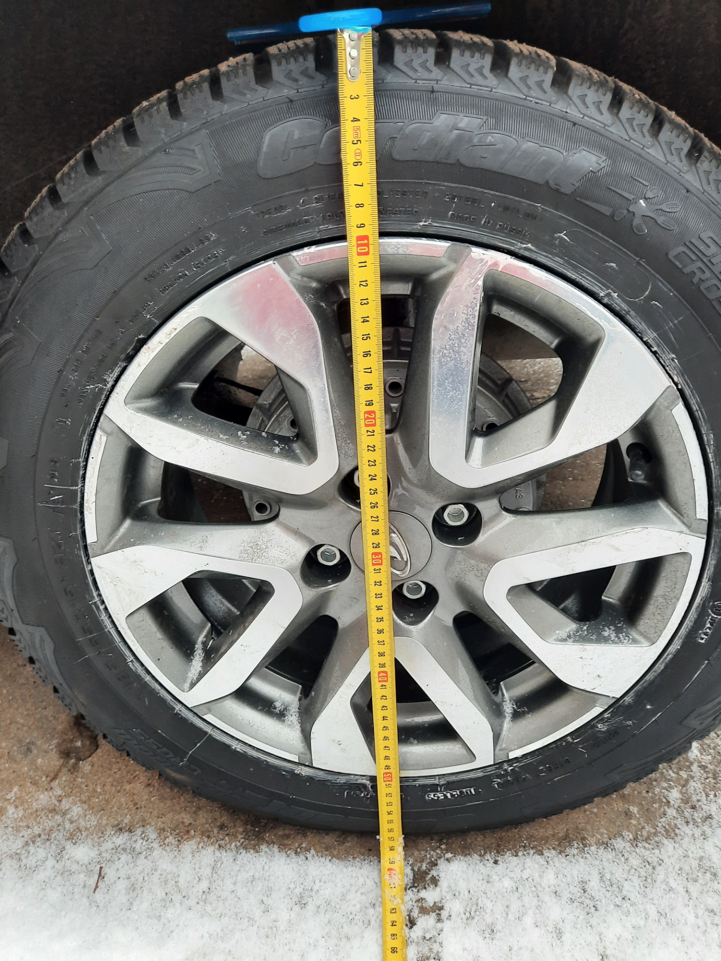 Резина 185/65 R15 — Lada Гранта Cross, 1,6 л, 2023 года | шины | DRIVE2