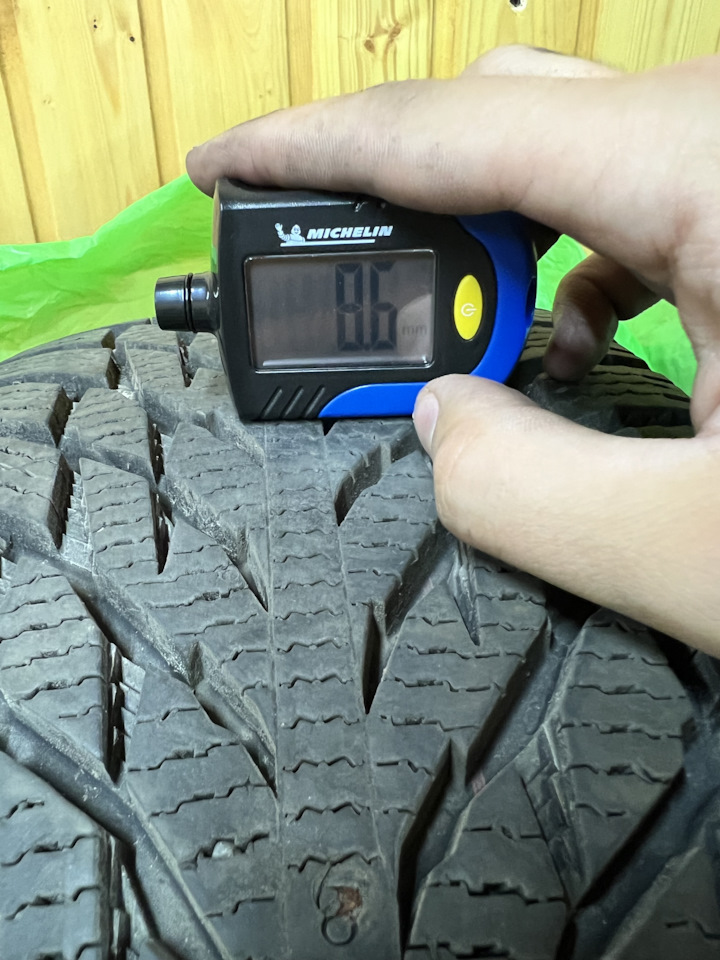 Шины зимние нешипованные Nokian 215/65 R17 на Skoda Kodiaq, Volkswagen ...