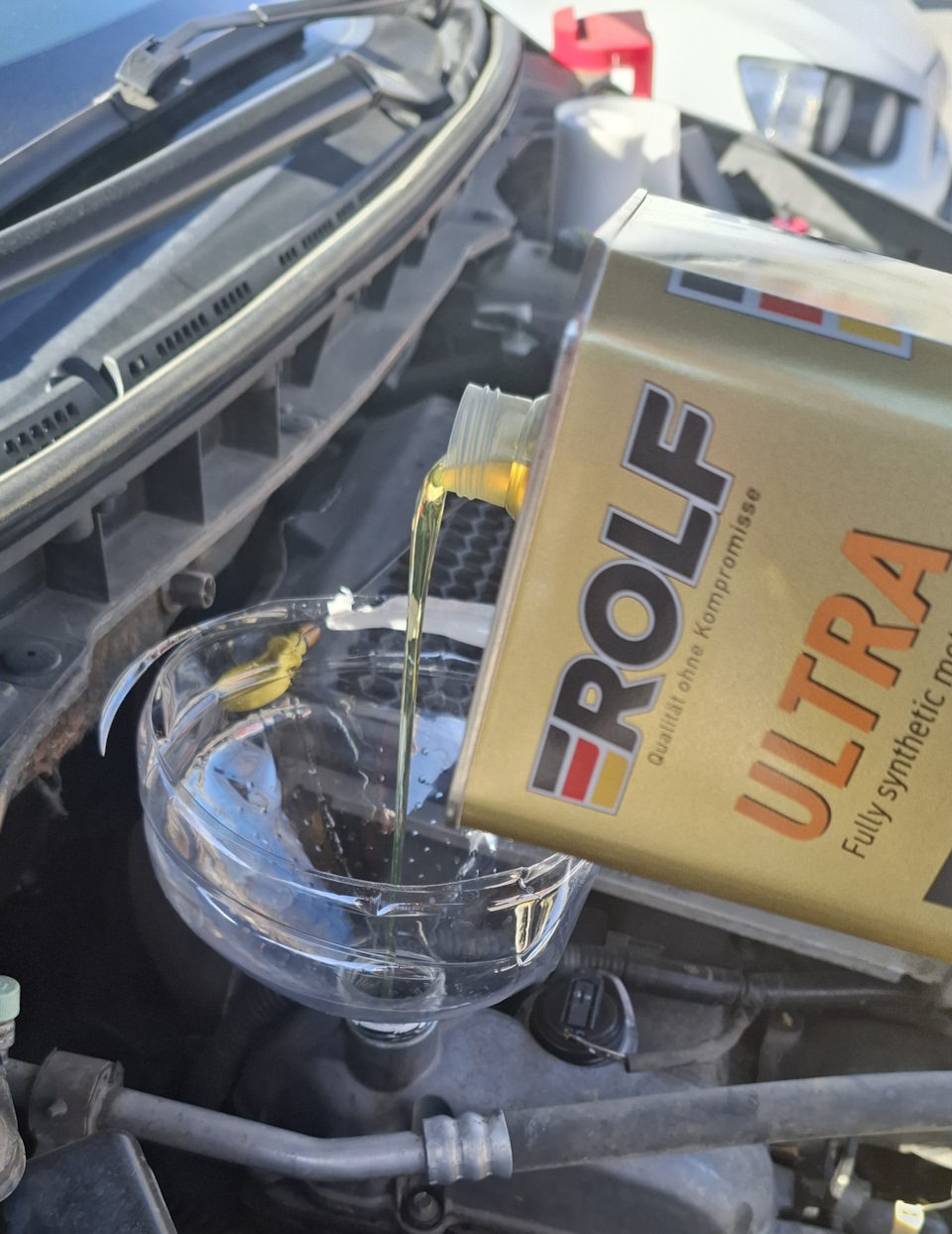 4 литра ROLF ULTRA C3 API SN 5w30 — Mazda CX-7