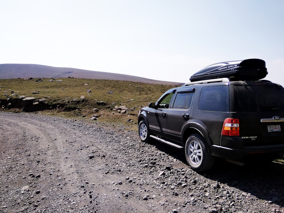 Места много не бывает 2. Автобокс Terra Drive 480 — Ford Explorer (4G ...
