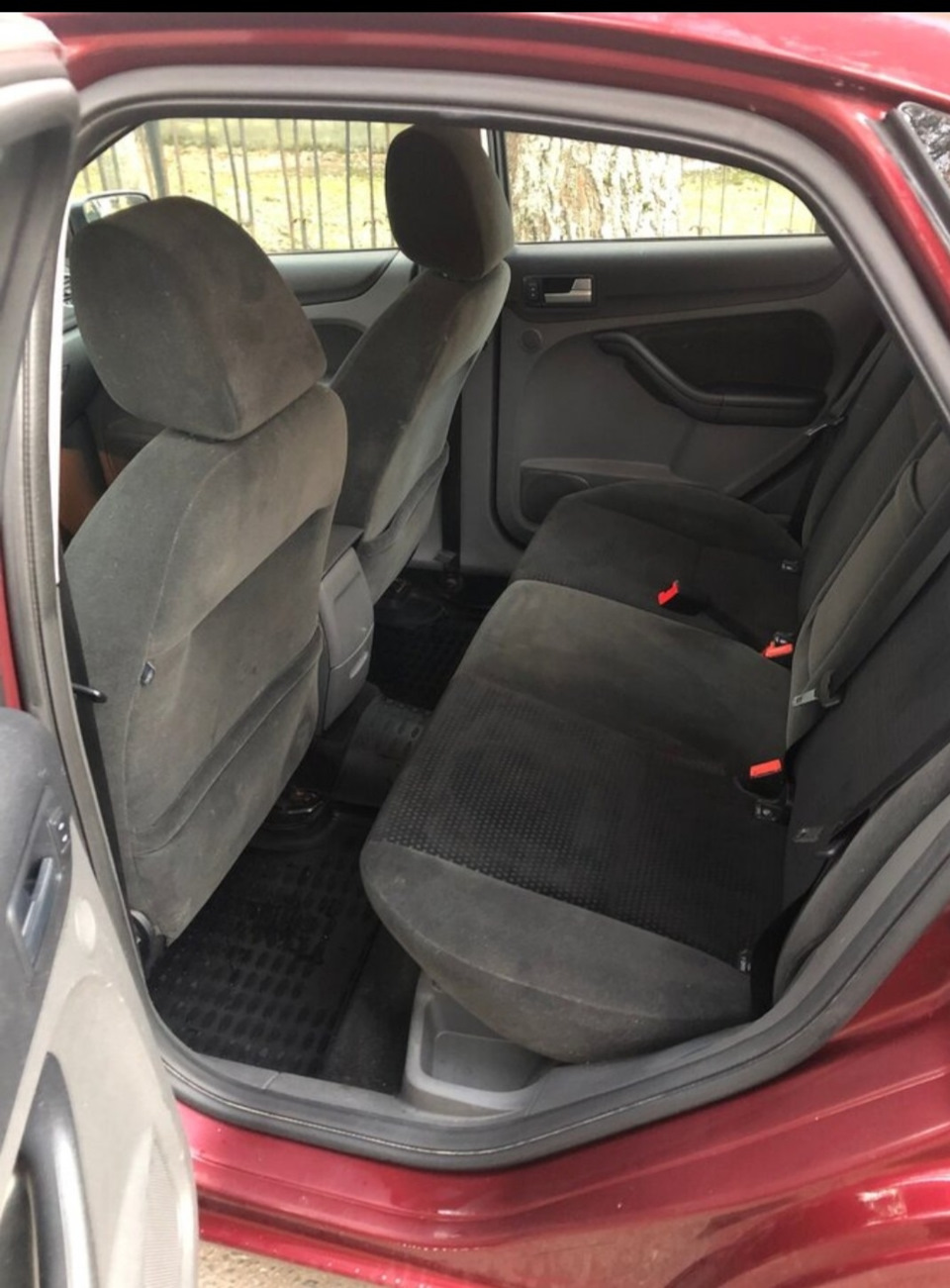 Велюр — Ford Focus Hatchback II