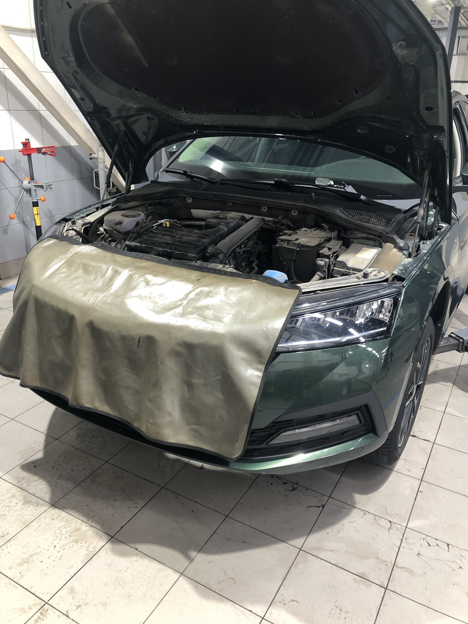 Имеет ли смысл сейчас проходить плановое ТО у официалов ? — Skoda Octavia  A8 Mk4, 1,4 л, 2021 года | плановое ТО | DRIVE2