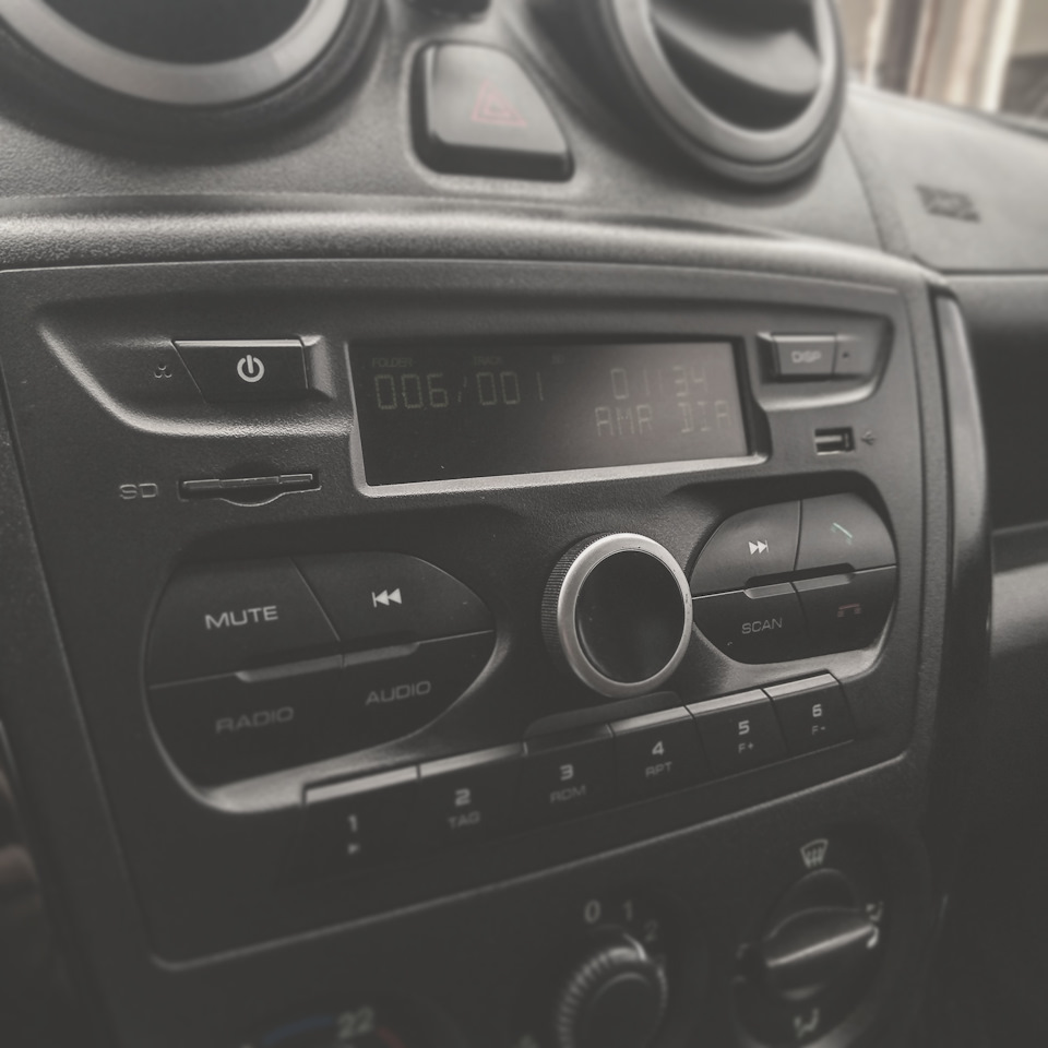 Поставил штатную ммс 2190 — LADA Гранта, 1,6 л., 2013 года | аксессуары ...