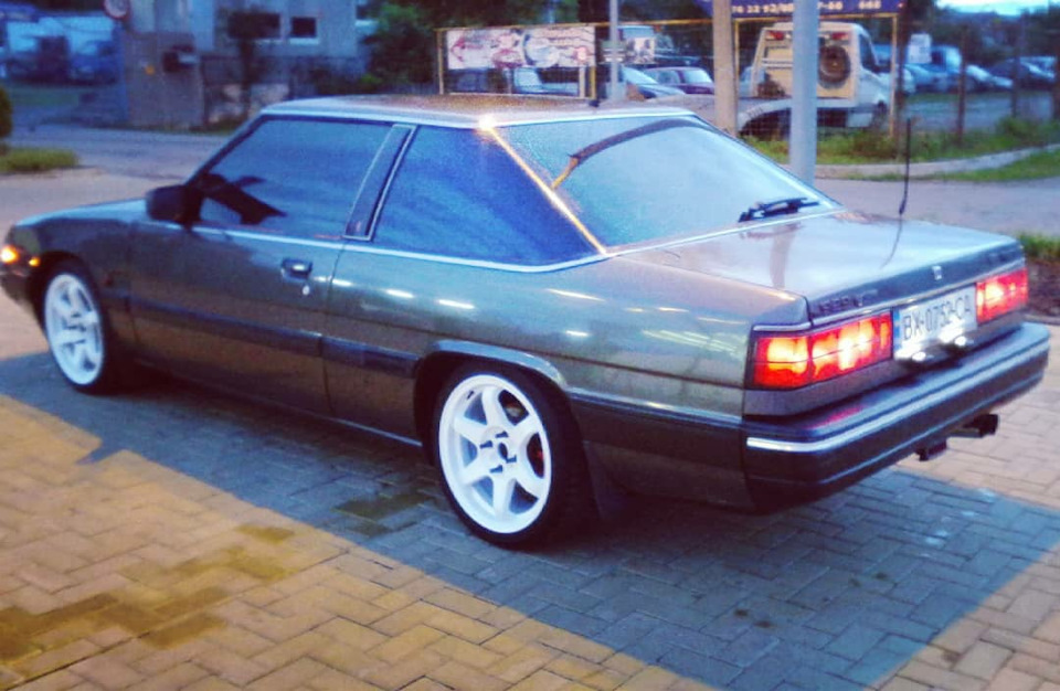 mazda 929 coupe