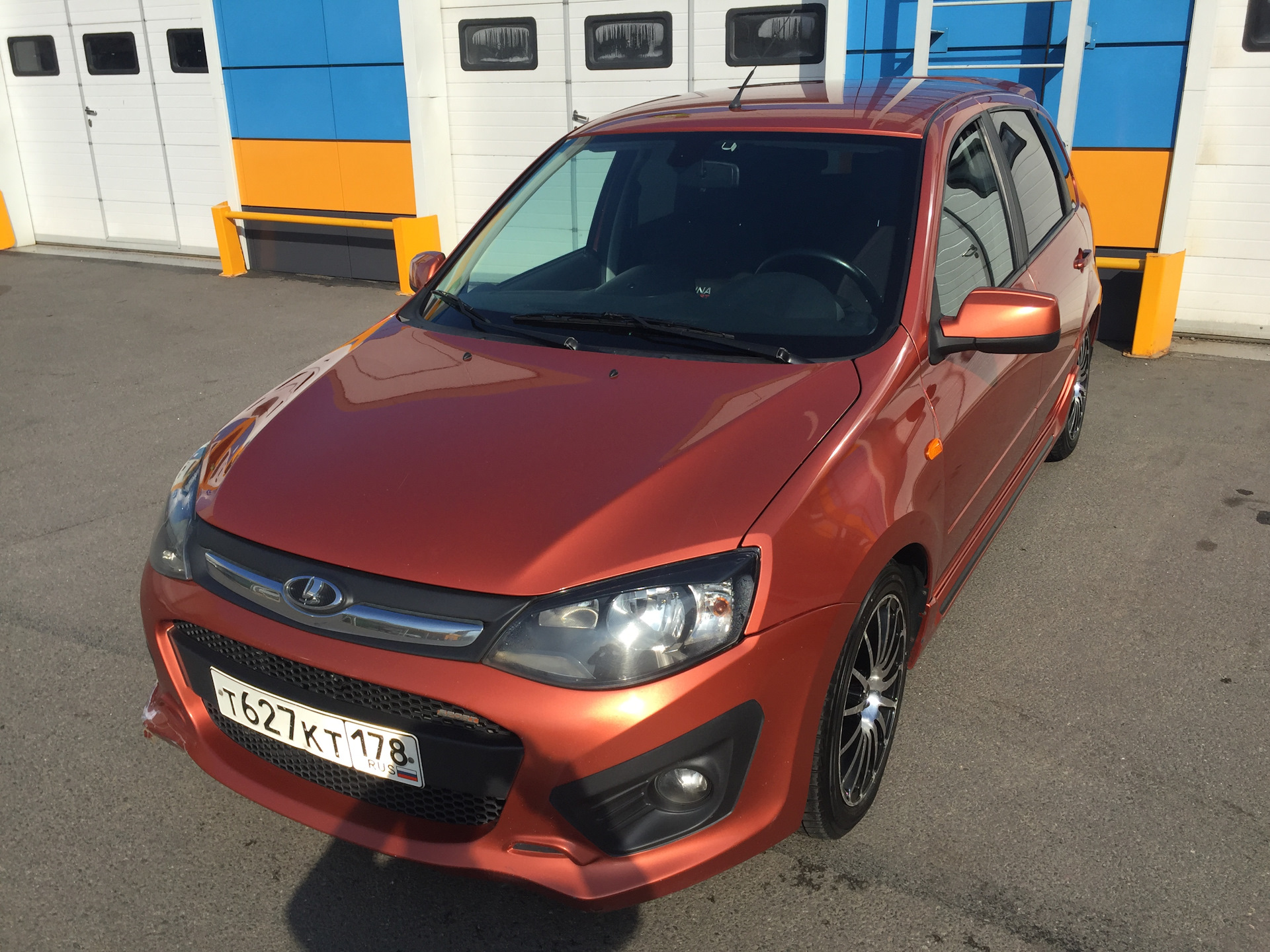 Lada Kalina 2 Sport оранжевый