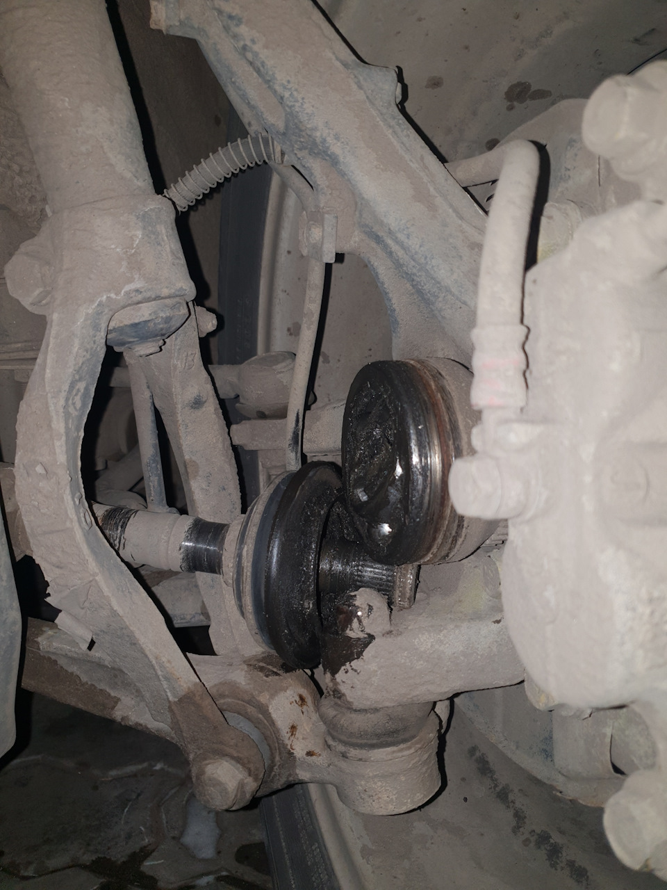 Выскочил привод — Mitsubishi Galant (8G), 2,5 л, 1997 года | своими ...