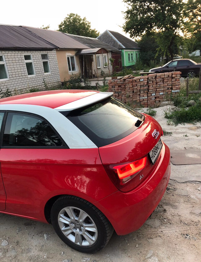 Немного тюнинга после)) — Audi A1 (1G), 1,4 л, 2012 года | тюнинг | DRIVE2