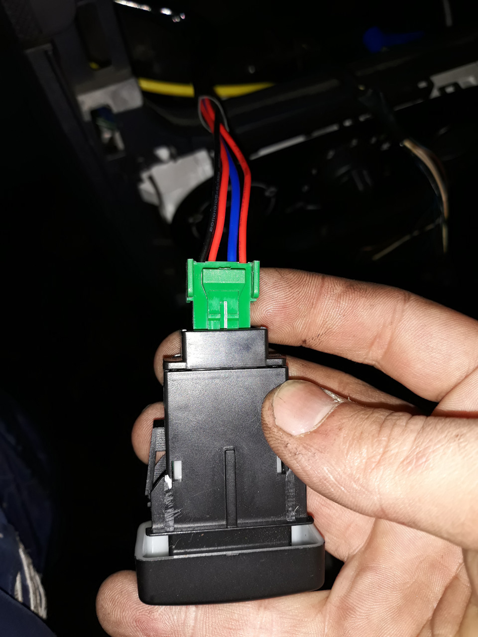 Как лучше проскакивать перекресток на «мигающий зеленый» — DRIVE2