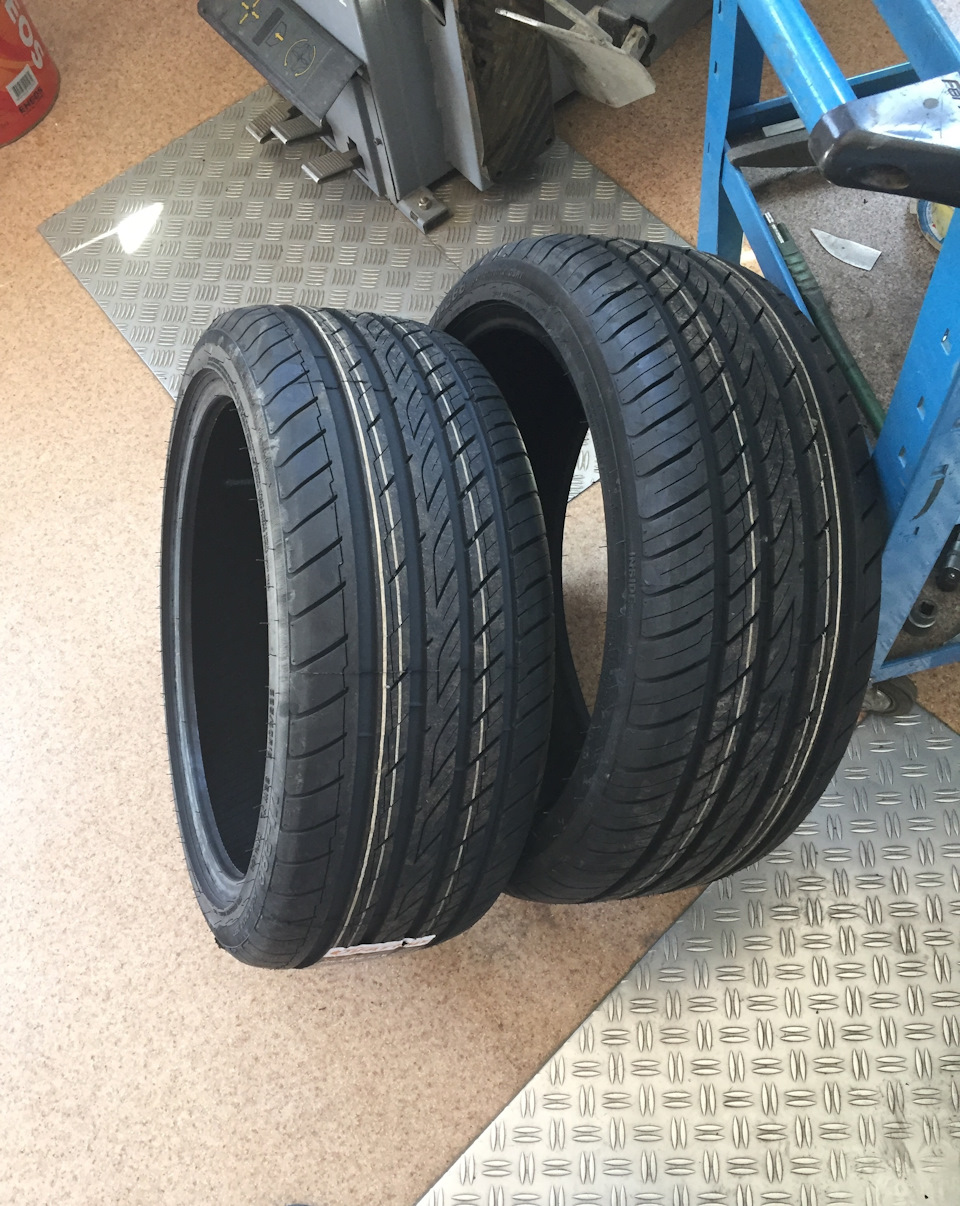 Резина 225/40 R18 — Ford Focus ST II, 2,5 л, 2007 года | шины | DRIVE2