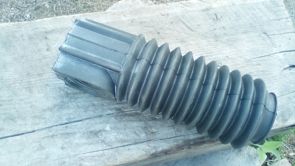 Пыльник на рулевой карданчик — Toyota Caldina (190), 1,5 л, 2001 года ...