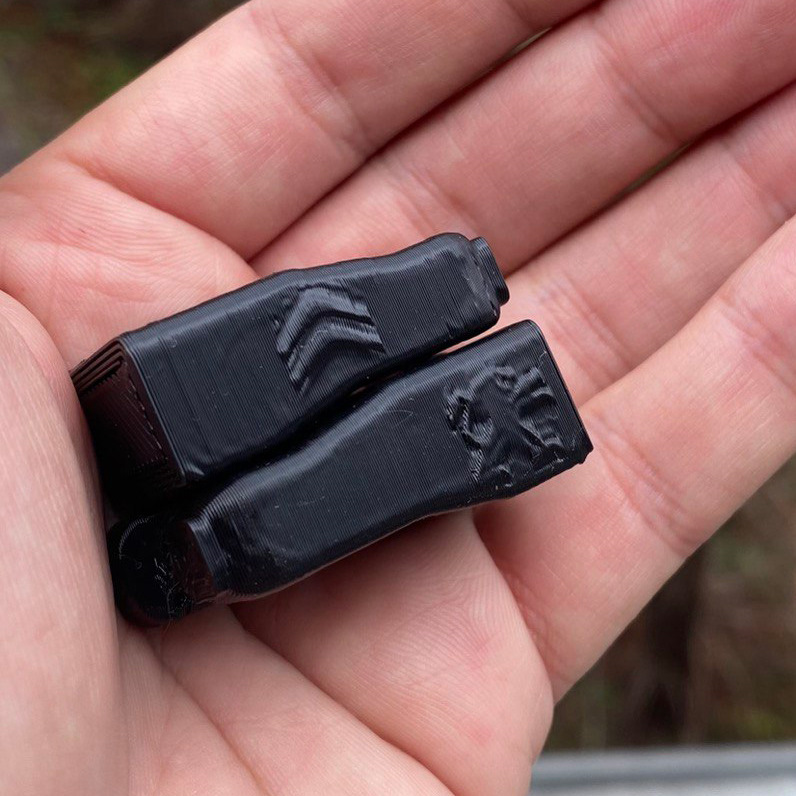 Демпфер замка двери на Peugeot 308 (1G), Peugeot 301 (2012), Citroen C4 ...