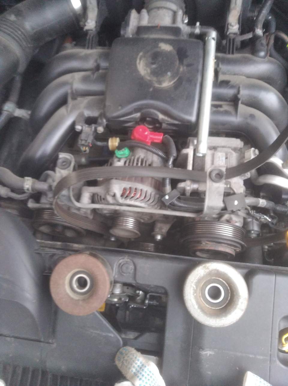 Ролики натяжителя ремня — Subaru Tribeca B9, 3 л, 2006 года | своими ...