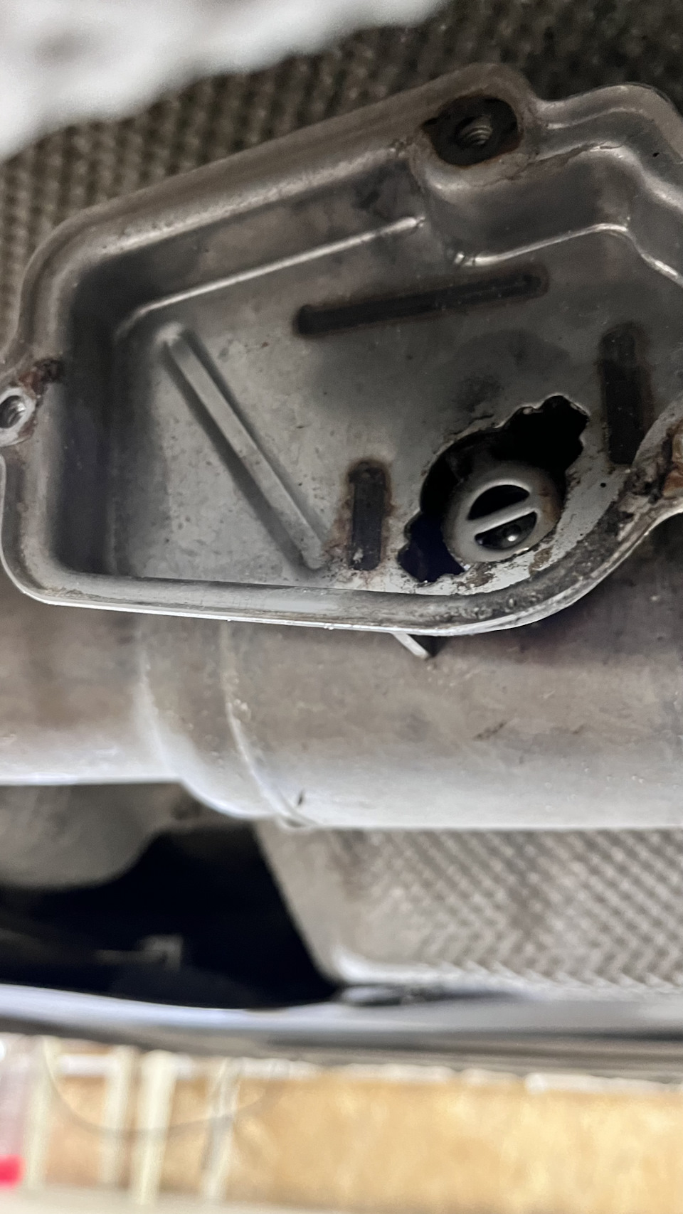 Заслонка в выхлопной трубе — BMW X3 (G01), 2 л, 2019 года | своими ...