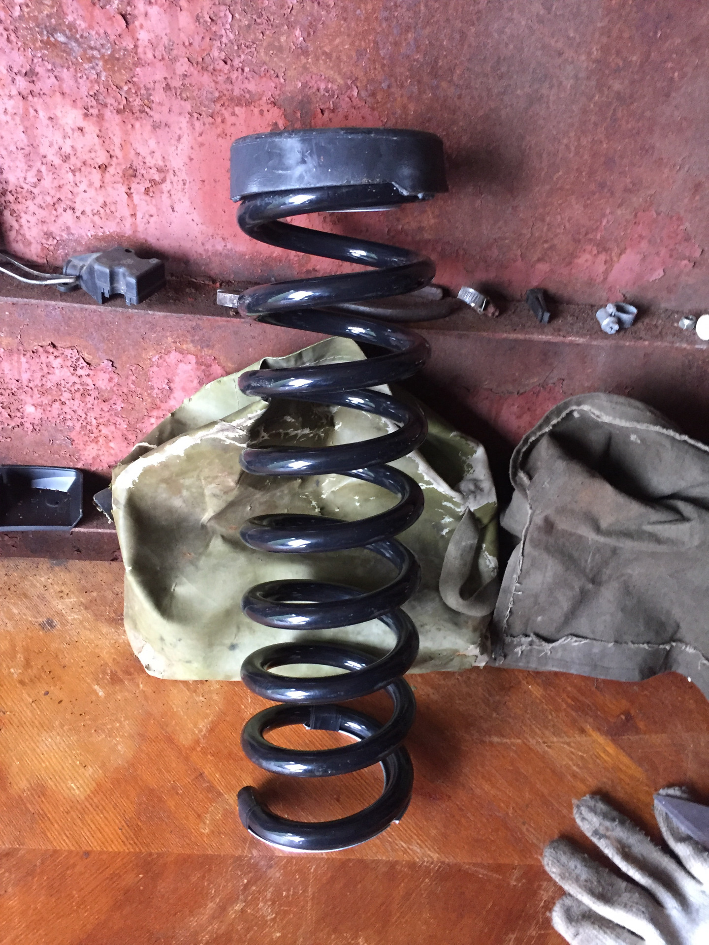 Замена пружин — Mercedes-Benz E-Class (W210), 4,3 л, 1999 года | своими ...