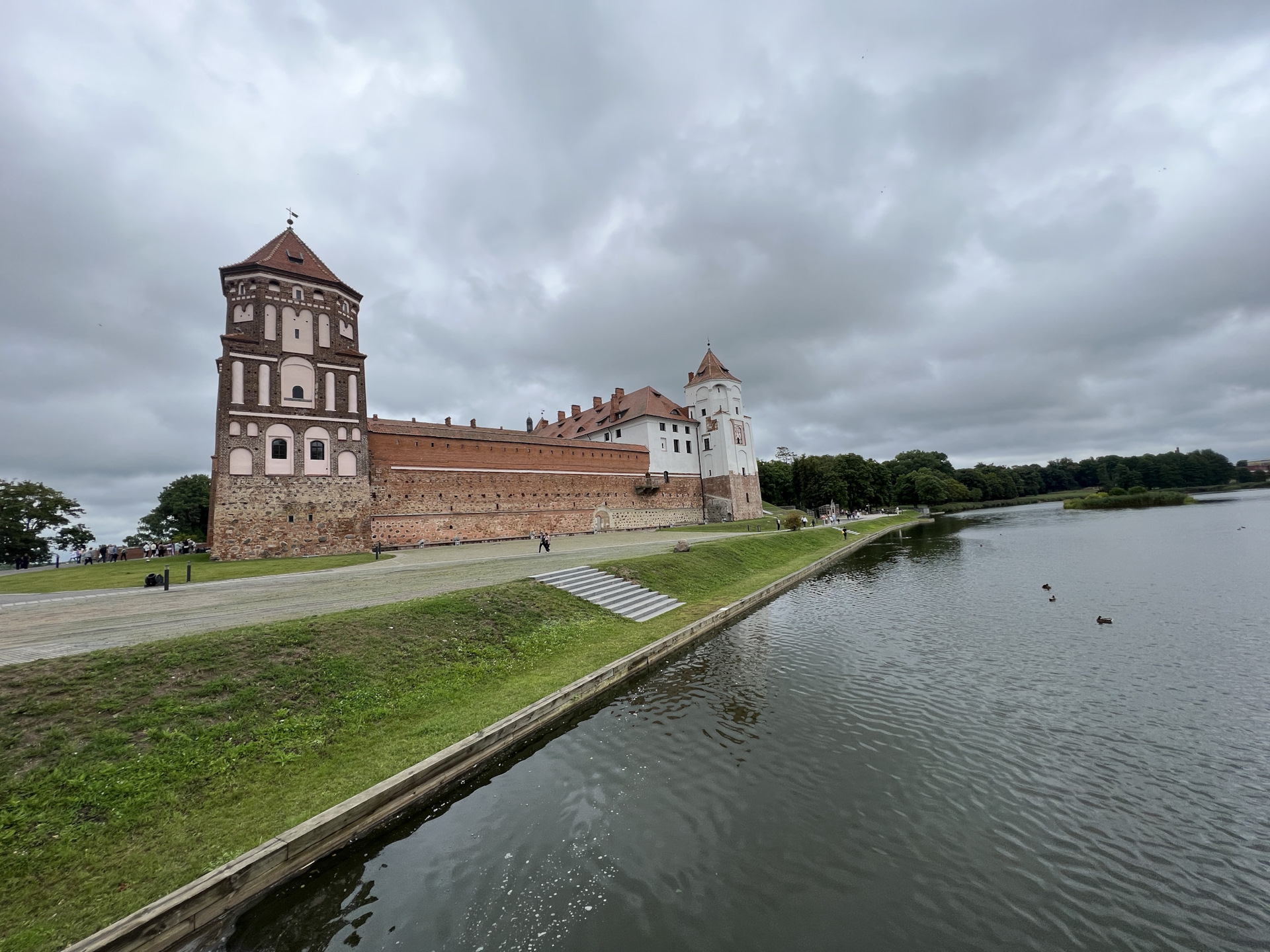 Архитектурные памятники мира и Несвижа