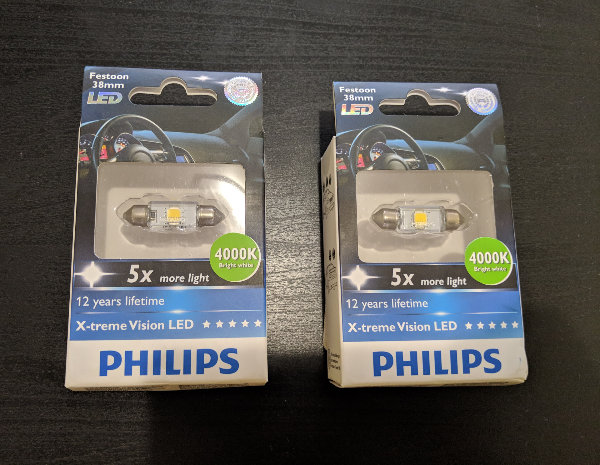 LED лампы PHILIPS в подсветку номера — Skoda Octavia A5 Mk2, 1,6 л, 2011  года | стайлинг | DRIVE2