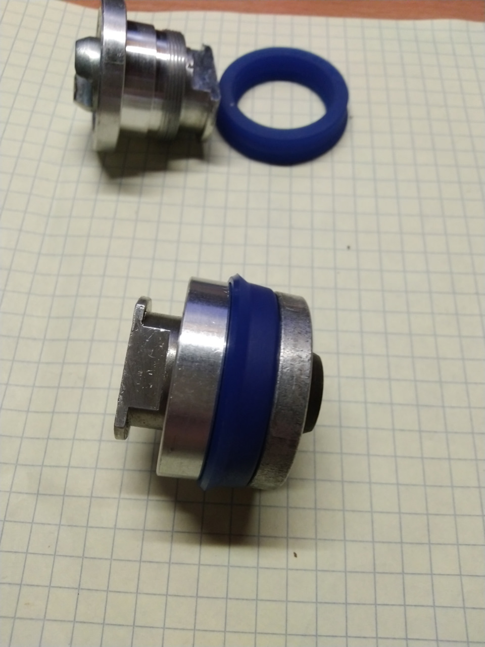 Разборные поршни тормозных цилиндров — ГАЗ 2402, 2,4 л, 1983 года ...