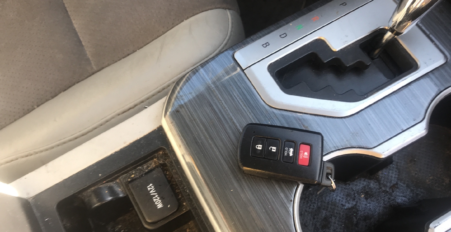 Часть 2: \"Было-стало\". Салон. Химчистка. Шумка крыши — Toyota Camry ...