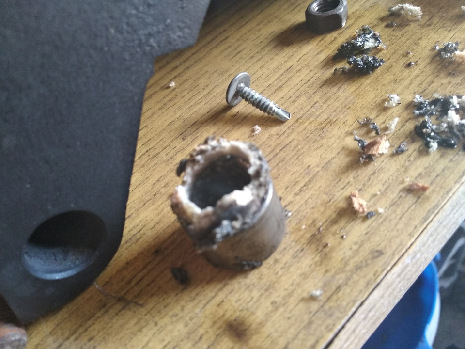 Фото в бортжурнале Audi 100 (C3)